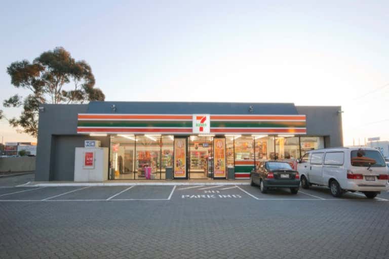 7-Eleven, 1-15 Heaths Road Hoppers Crossing VIC 3029 - Image 2