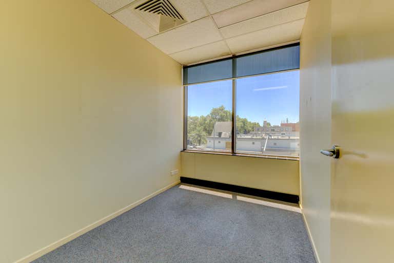 Suite 2 454 Peel Street Tamworth NSW 2340 - Image 4