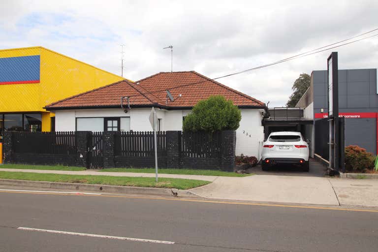 234 Corrimal Street Wollongong NSW 2500 - Image 1