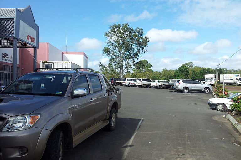 8 Woondooma Bundaberg Central QLD 4670 - Image 4