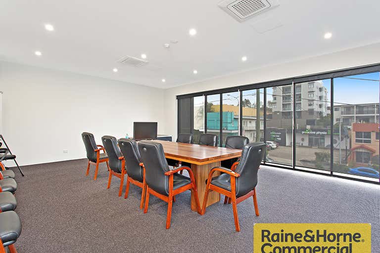 219 Lutwyche Road Windsor QLD 4030 - Image 2