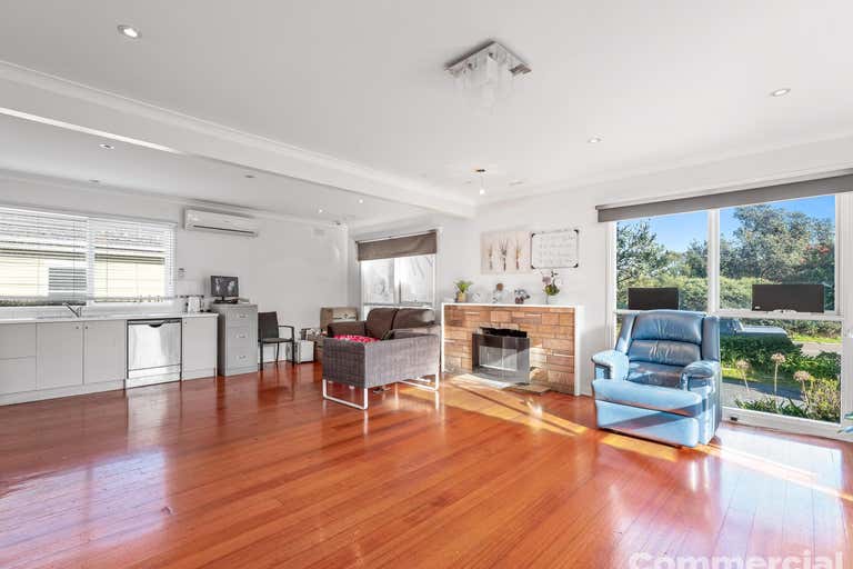 8 Overton Road Frankston VIC 3199 - Image 3