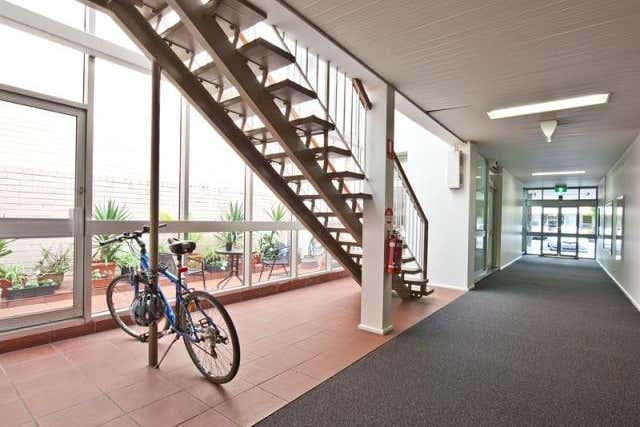 Level 1  Suite 7, 6-8 Hamilton Place Mount Waverley VIC 3149 - Image 4