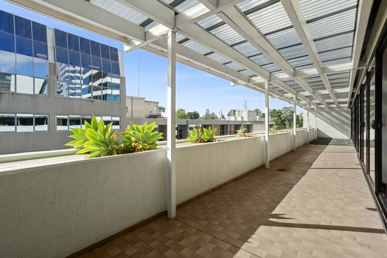 401/107 Phillip Street Parramatta NSW 2150 - Image 3