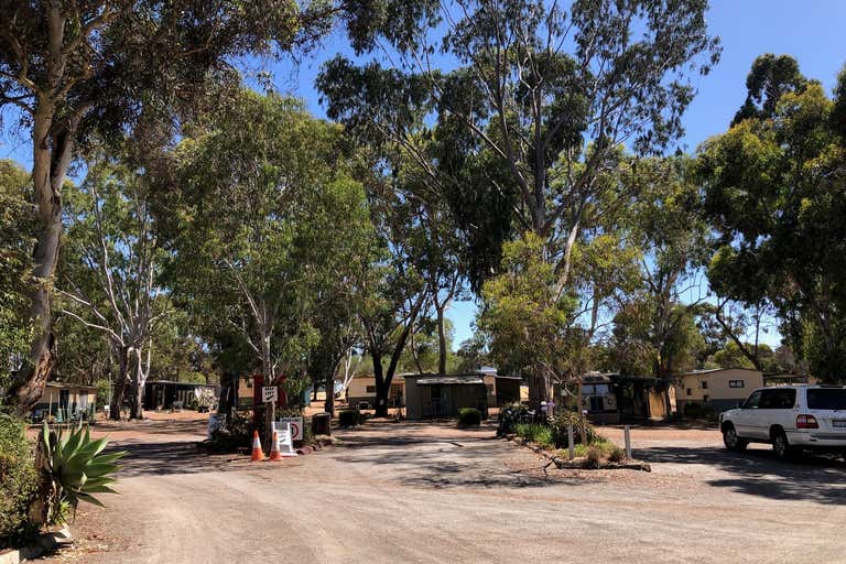 Kojonup Caravan Park, 75 Newstead Road, Kojonup, WA 6395 - Hotel, Motel ...