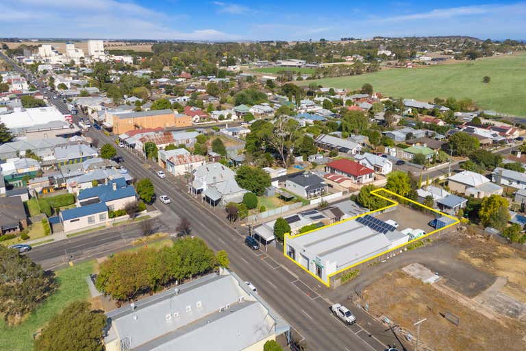 177 Commercial Road Koroit VIC 3282 - Image 2