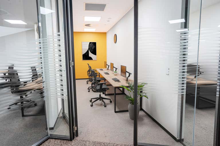 14m2 turnkey serviced office in Ringwood (Easland Shopping Centre) | Waterman Workspace (Suite 33), 175 Maroondah Hwy (Easland Shopping Centre) Ringwood VIC 3134 - Image 1