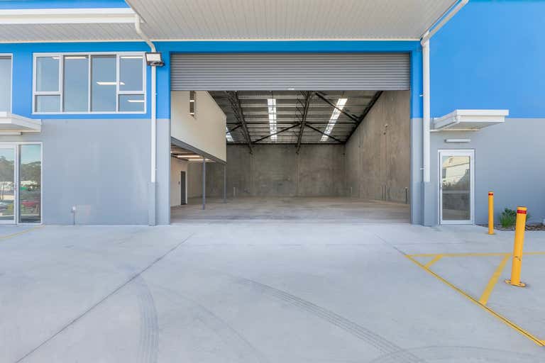 Unit 2, 14 Enterprise Close West Gosford NSW 2250 - Image 3