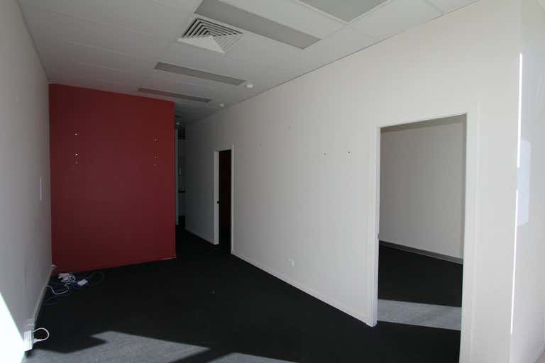 Suite 2, 17 Warby Street Campbelltown NSW 2560 - Image 2