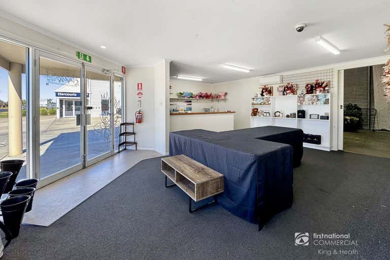 74 Dalmahoy Street Bairnsdale VIC 3875 - Image 4