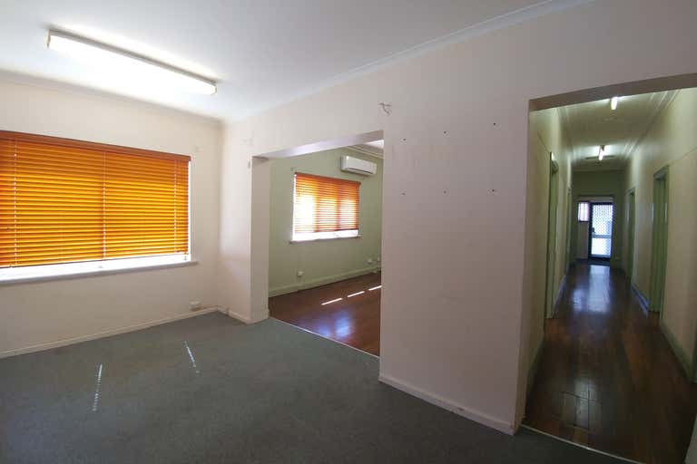 69 Central Avenue Redcliffe WA 6104 - Image 2