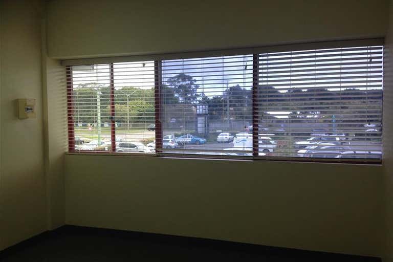 12/1 Newspaper Place Maroochydore QLD 4558 - Image 2