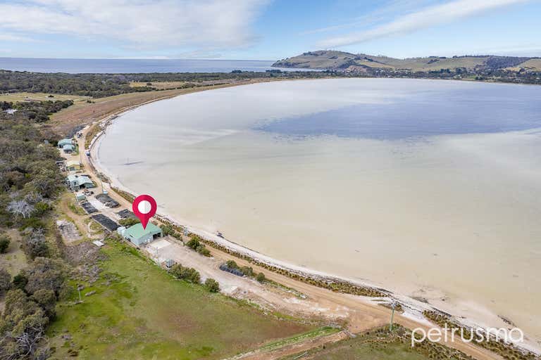279 Bicheno Street Clifton Beach TAS 7020 - Image 1