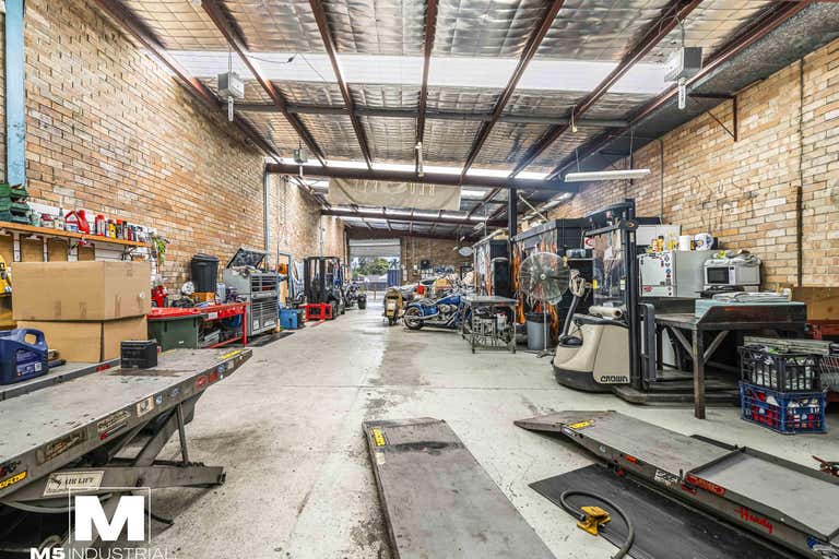 1/82-84 Captain Cook Drive Caringbah NSW 2229 - Image 2