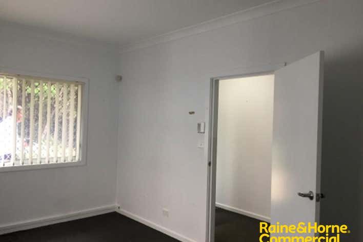 (L) Office, 6A Acacia Avenue Port Macquarie NSW 2444 - Image 2