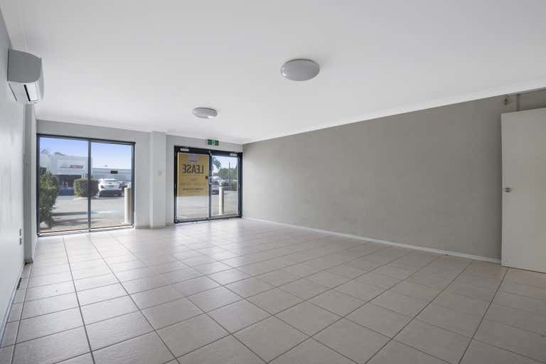 4/29 Industry Drive Tweed Heads South NSW 2486 - Image 4