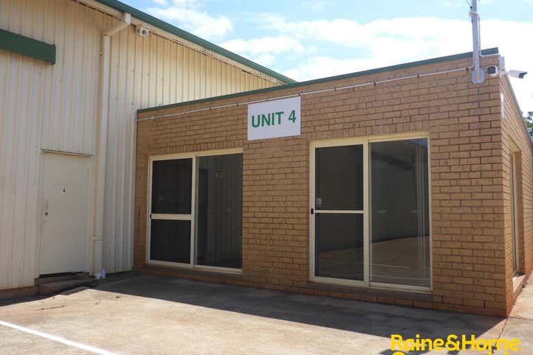Unit 4, 8-12 Acacia Avenue Port Macquarie NSW 2444 - Image 3