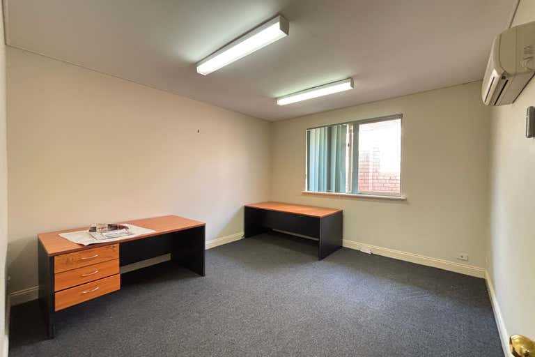 Suite 6, 31 - 33 Dugan Street Kalgoorlie WA 6430 - Image 4