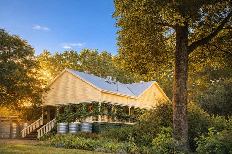 Templar Lodge, 181-183 Kiewa Valley Highway Tawonga South VIC 3698 - Image 1