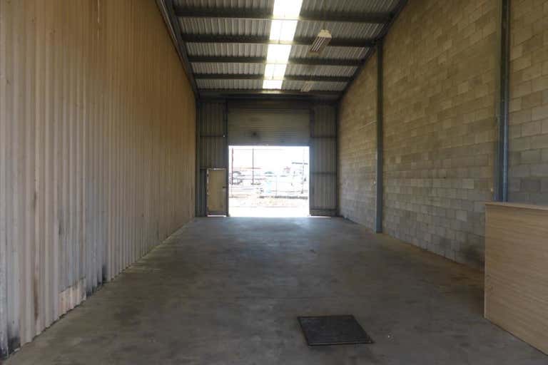 4/37 Douglas Mawson Road Dubbo NSW 2830 - Image 2