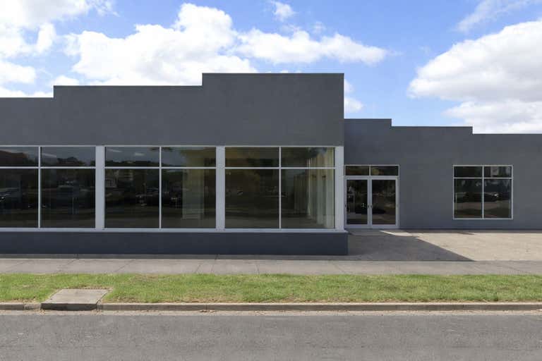 4 Peace Avenue, 4 Peace Avenue Warragul VIC 3820 - Image 1