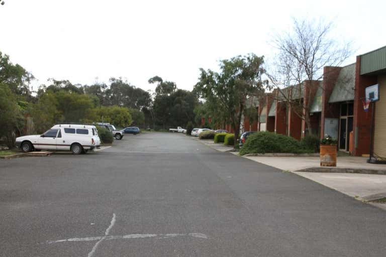 9/16 Macquarie Place Boronia VIC 3155 - Image 4