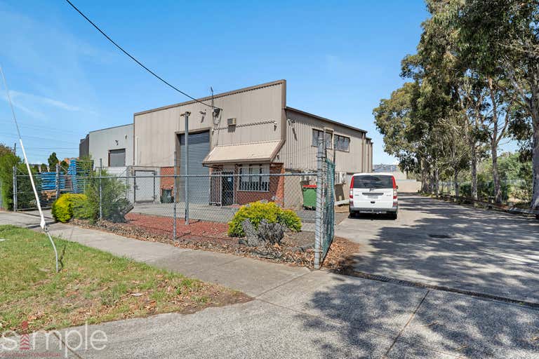 23 Blaxland Avenue Thomastown VIC 3074 - Image 1