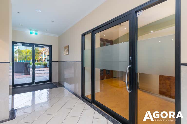 3/2 Centro Avenue Subiaco WA 6008 - Image 2