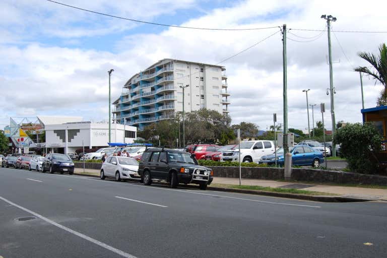 Peninsular, Shop 8, 13 Brisbane Road Mooloolaba QLD 4557 - Image 4