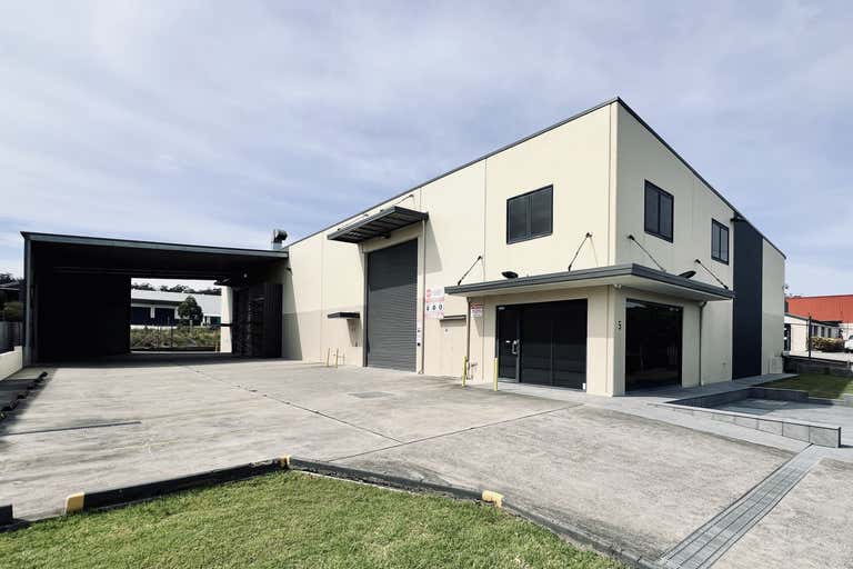 5 Accolade Avenue Morisset NSW 2264 - Image 1