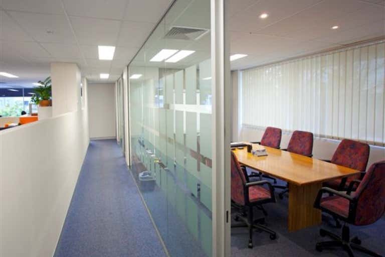 Level 1 & 2, 28 Fortescue Street Spring Hill QLD 4000 - Image 4