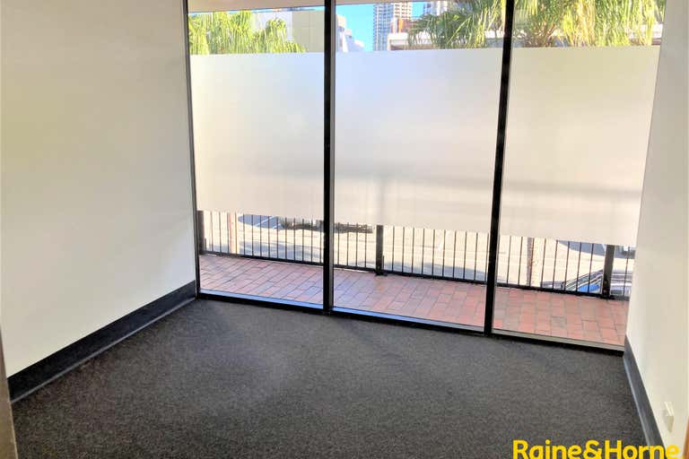 4/23 Nind Street Southport QLD 4215 - Image 4