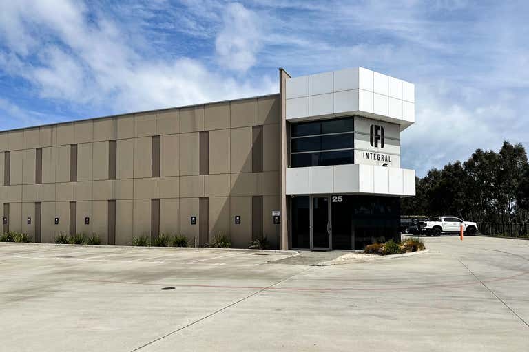 25 Enterprise Circuit Carrum Downs VIC 3201 - Image 2