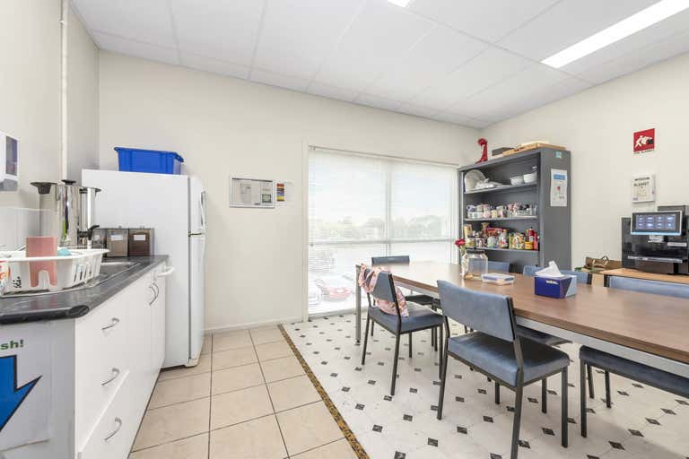 4/66 Main Street Pakenham VIC 3810 - Image 4