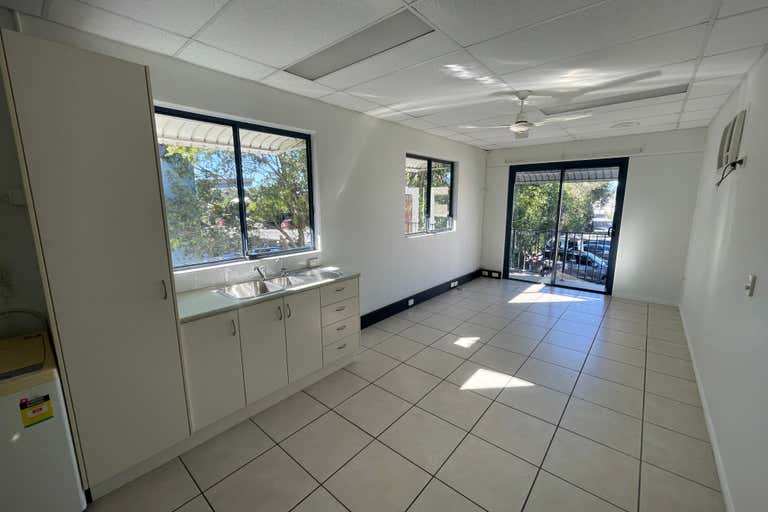 14/18-20 Cessna Drive Caboolture QLD 4510 - Image 2