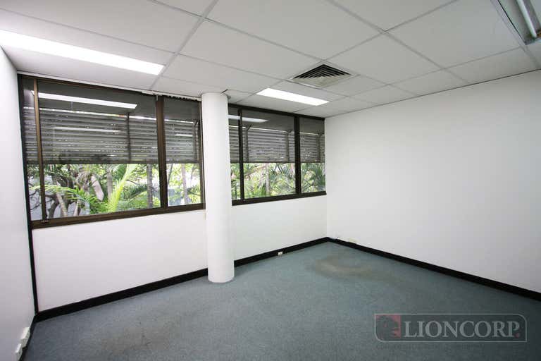 Upper Mount Gravatt QLD 4122 - Image 2