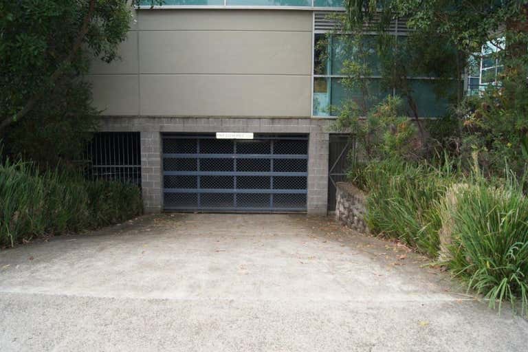 Unit 2, 15-17 Chaplin Drive Lane Cove NSW 2066 - Image 4