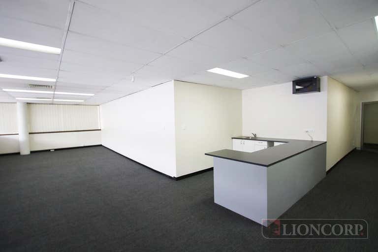 Upper Mount Gravatt QLD 4122 - Image 2