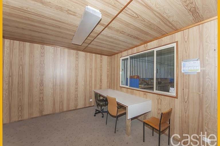 2/107 Mitchell Rd Cardiff NSW 2285 - Image 2