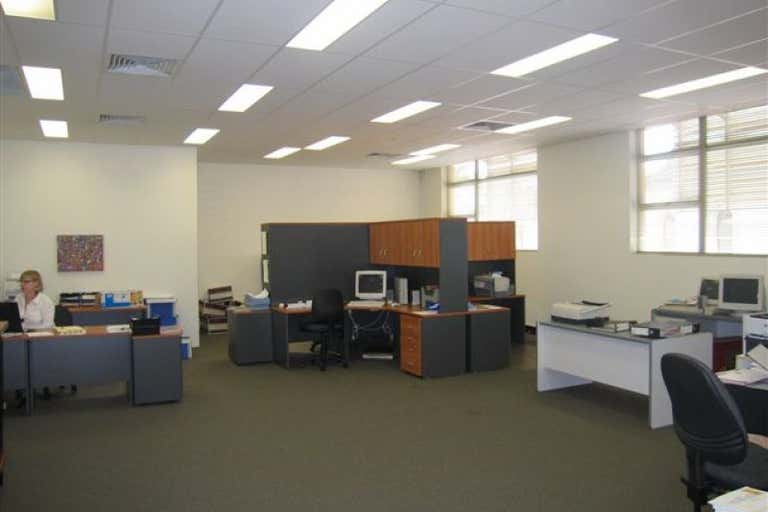 1st Floor, 439 High Street Maitland NSW 2320 - Image 1