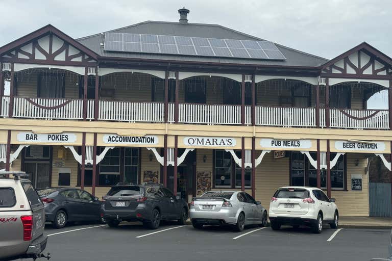 OMARAS HOTEL, 45 Maryland Street Stanthorpe QLD 4380 - Image 1