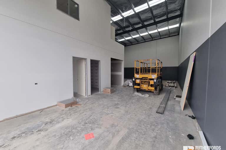 5/15 Industrial Avenue Thomastown VIC 3074 - Image 2