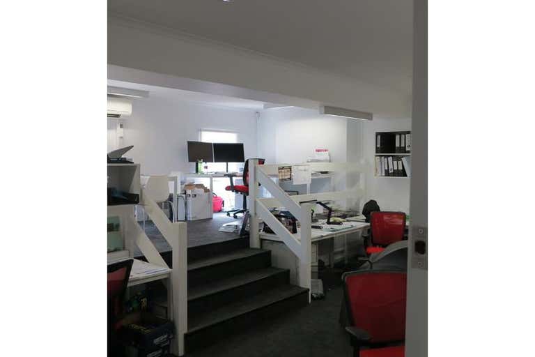 Suite 2/10 Little Chapel Street Prahran VIC 3181 - Image 4