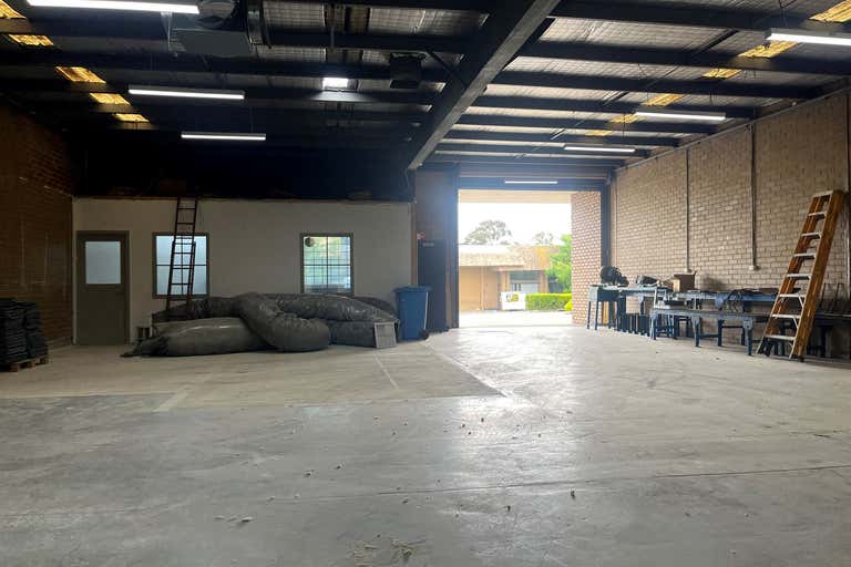 9/15 Stud Road Bayswater VIC 3153 - Image 3