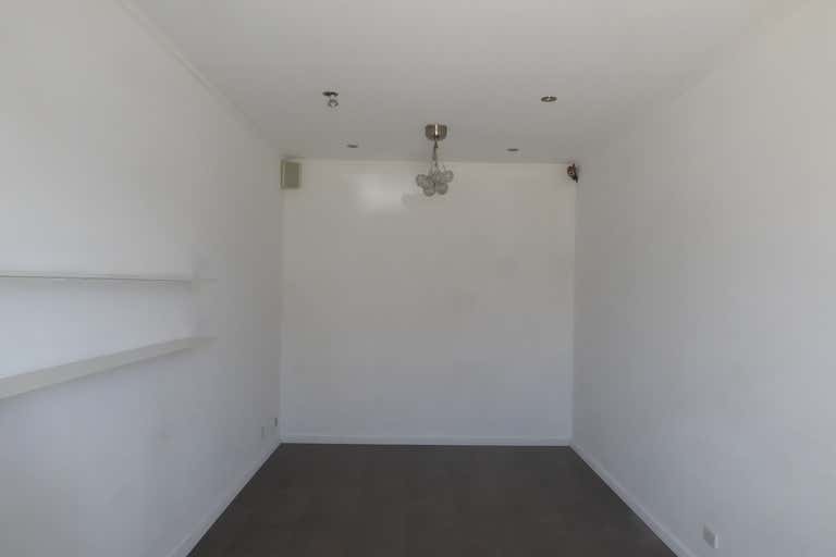 9/19 Dawson Street Coburg North VIC 3058 - Image 2