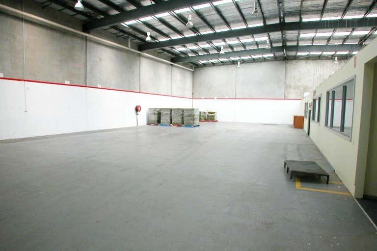 24 Catalina Drive Tullamarine VIC 3043 - Image 2