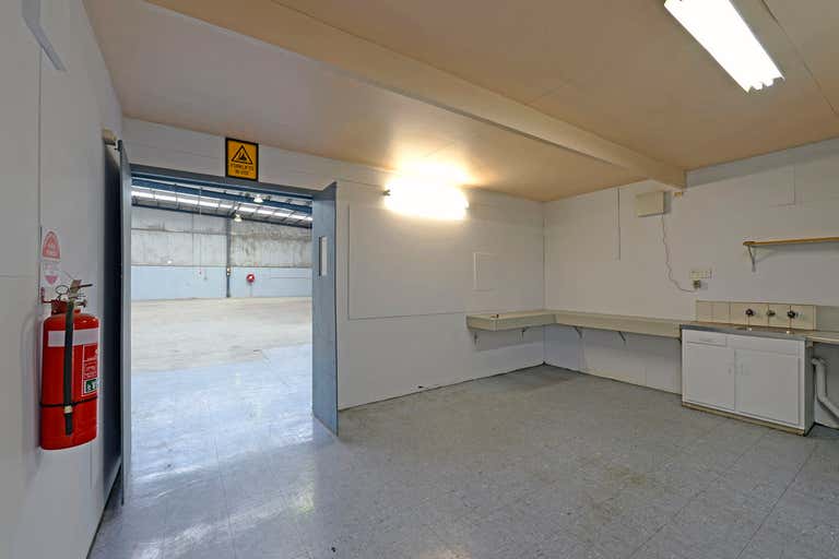 51 Henderson Rd Rowville VIC 3178 - Image 4