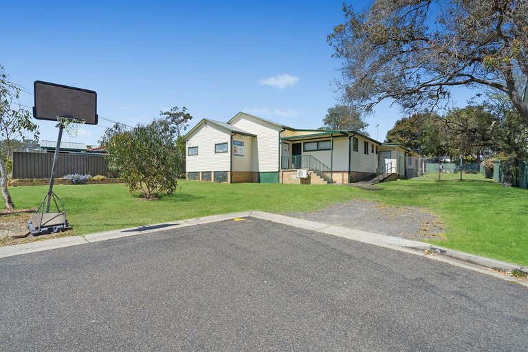 2 Amiens Avenue Engadine NSW 2233 - Image 2