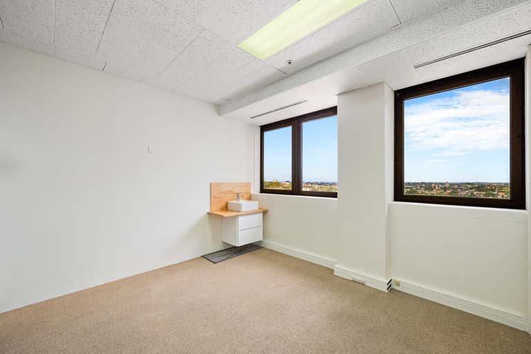 805A/9-13 Bronte Road Bondi Junction NSW 2022 - Image 2