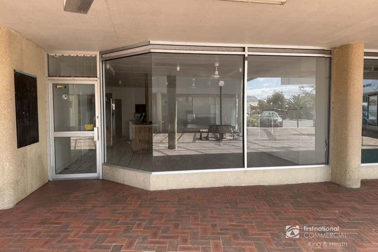 5/271 Esplanade Lakes Entrance VIC 3909 - Image 1